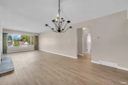 4251 Barker Avenue, Burnaby, BC, Burnaby — Quadruplex for sale