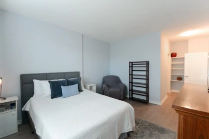 Basement Recreation Room Photo of 307 1551 Foster Street, White Rock, BC