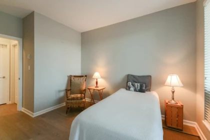 Bedroom 4 Photo of 307 1551 Foster Street, White Rock, BC