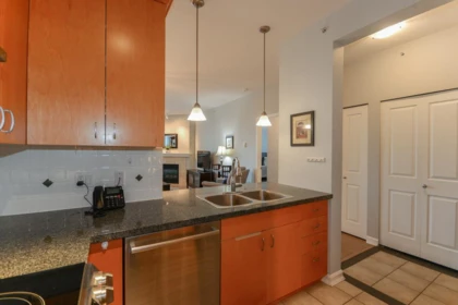 Kitchen Island Photo of 307 1551 Foster Street, White Rock, BC