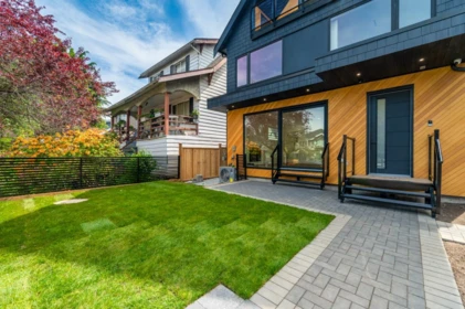 Street View Photo of 1 950 W 17th Avenue, Vancouver, BC