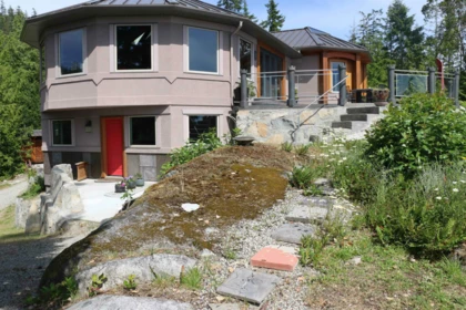 Garden / Landscaping Photo of 10664 Wood Bay Heights Road, Halfmoon Bay, BC