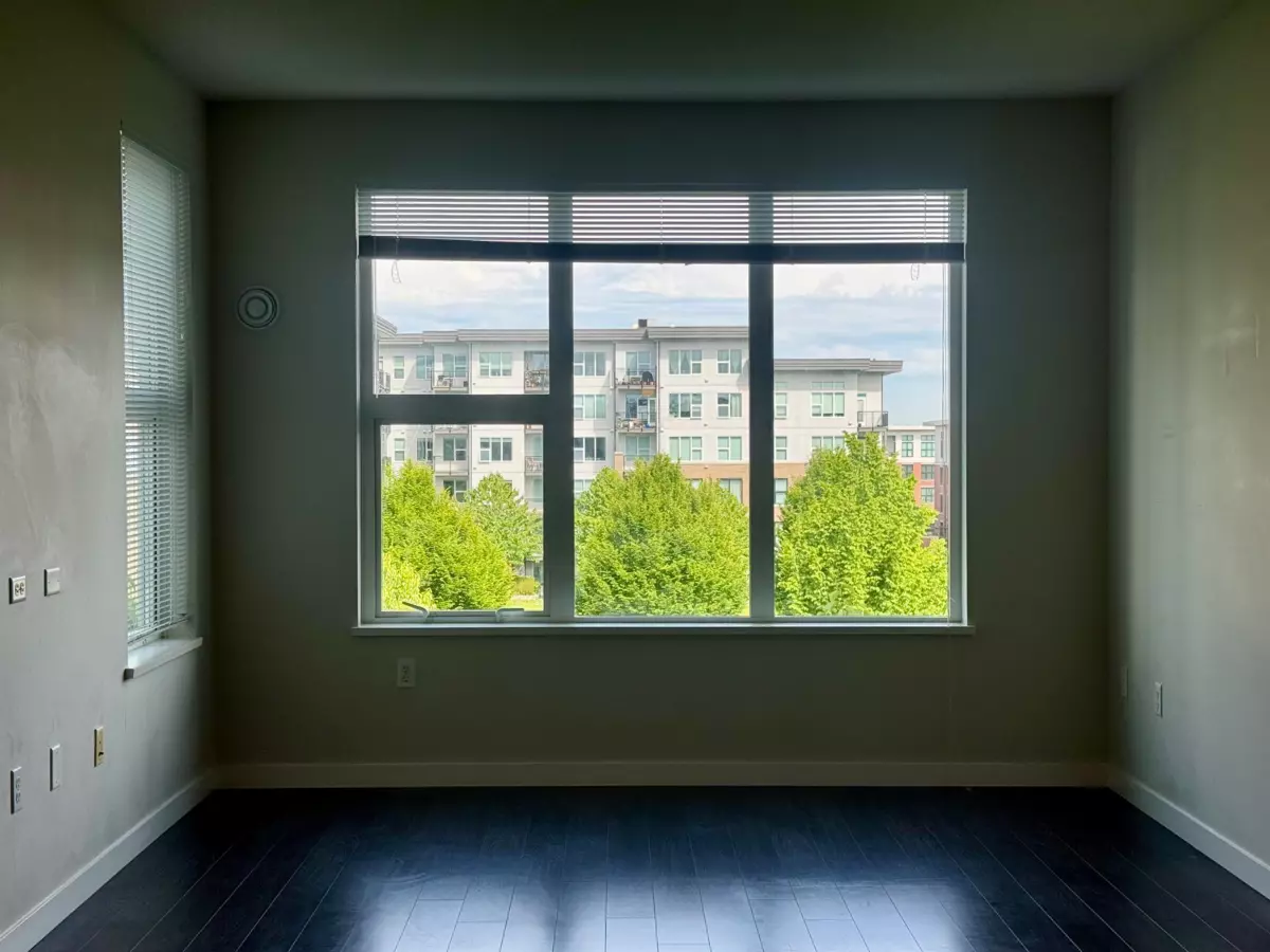 Dining Area Photo of 416 9366 Tomicki Avenue, Richmond, BC