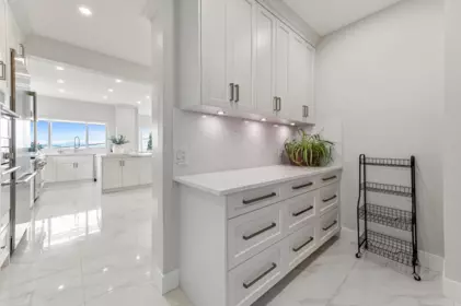 Powder Room Photo of 14357 Sunset Drive, White Rock, BC