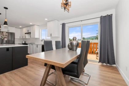 Breakfast Nook Photo of 1605 Logan Road, Agassiz, BC