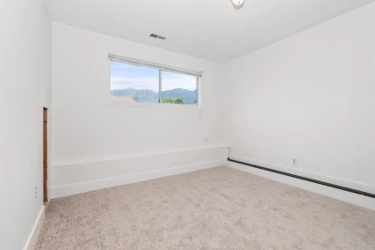 Hallway Photo of 1605 Logan Road, Agassiz, BC