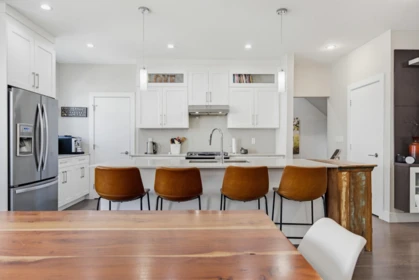 Kitchen Island Photo of 53 19501 74 Avenue, Surrey, BC