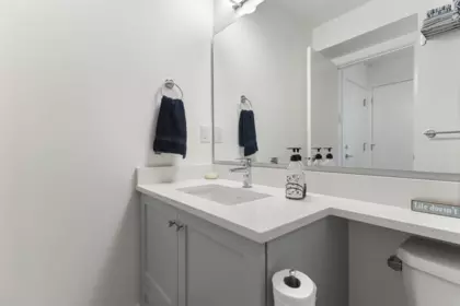 Mudroom Photo of 11 27735 Roundhouse Drive, Abbotsford, BC
