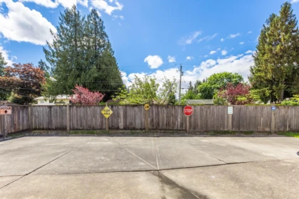Outdoor Kitchen Photo of 20554 43a Avenue, Langley, BC