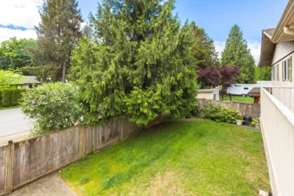 Staircase Photo of 20554 43a Avenue, Langley, BC