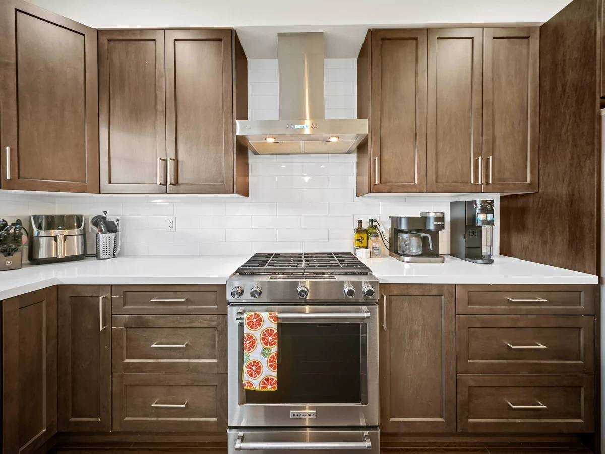 Dining Area Photo of 115 16528 24a Avenue, Surrey, BC