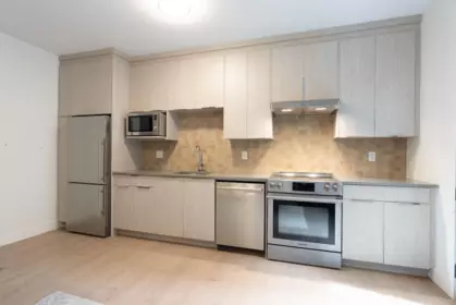 Outdoor Kitchen Photo of 900 Hendry Avenue, North Vancouver, BC