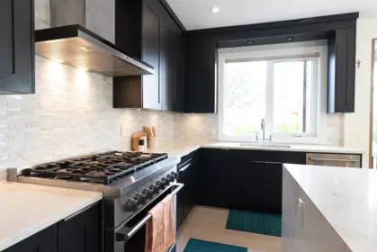 Primary Bathroom Photo of 900 Hendry Avenue, North Vancouver, BC