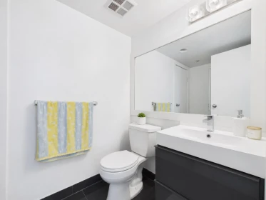 Office / Den Photo of 708 1188 Howe Street, Vancouver, BC