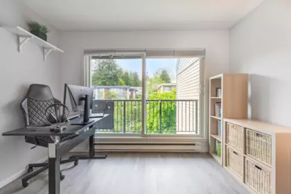 Kitchen Photo of 305 1050 Howie Avenue, Coquitlam, BC