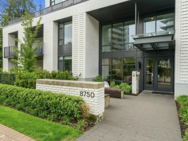202 8750 University Crescent, Burnaby, BC, Burnaby — Apartment/Condo for sale