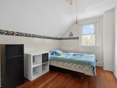 Guest Bathroom Photo of 836 Thirteenth Street, New Westminster, BC