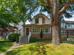 836 Thirteenth Street, New Westminster, BC