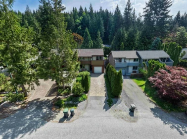 Outdoor Deck Photo of 40736 Perth Drive, Squamish, BC