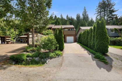 Outdoor Patio Photo of 40736 Perth Drive, Squamish, BC