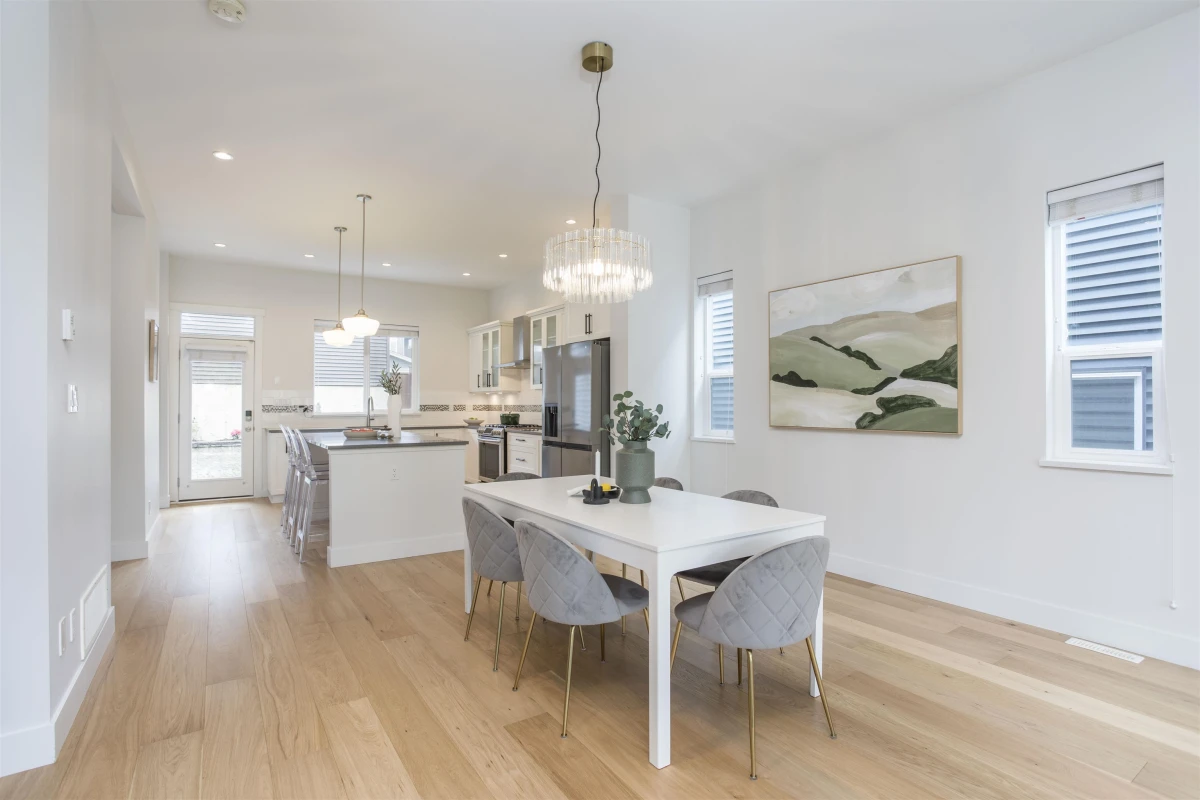 Family Room Photo of 1451 Dayton Street, Coquitlam, BC
