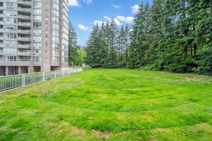 Hot Tub / Spa Photo of 505 9633 Manchester Drive, Burnaby, BC