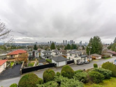 307 5340 Hastings Street, Burnaby, BC