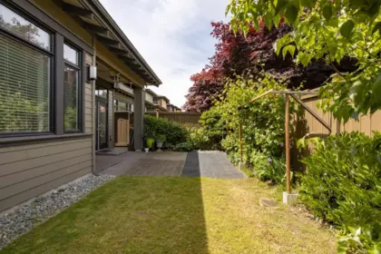 Garden / Landscaping Photo of 4993 Cedar Springs Drive, Tsawwassen, BC