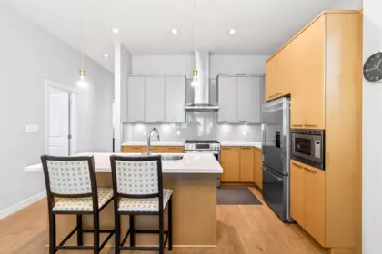 Kitchen Island Photo of 4993 Cedar Springs Drive, Tsawwassen, BC