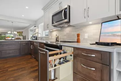 Breakfast Nook Photo of 26 2988 Horn Street, Abbotsford, BC
