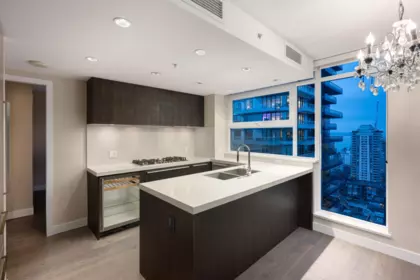 2701 1351 Continental Street, Vancouver, BC, Vancouver — Apartment/Condo for sale