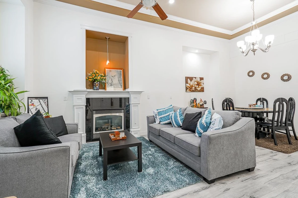 Dining Area Photo of 7049 150 Street, Surrey, BC