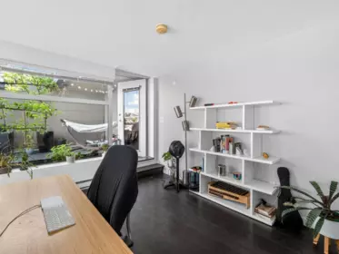Loft / Bonus Room Photo of PH1 1288 Chesterfield Avenue, North Vancouver, BC