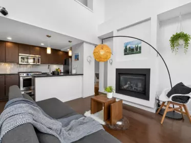 Primary Bedroom Photo of PH1 1288 Chesterfield Avenue, North Vancouver, BC