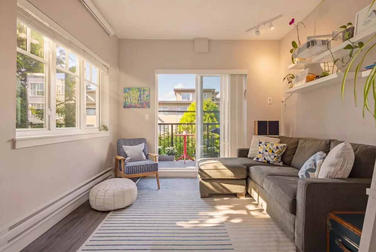 Living Room Photo of 215 2273 Triumph Street, Vancouver, BC