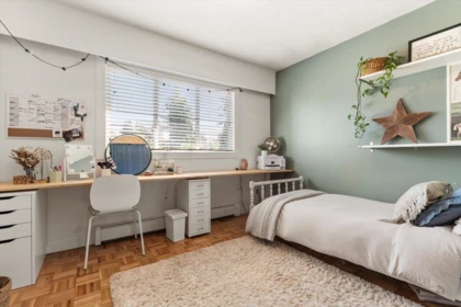 Laundry Room Photo of 34251 George Ferguson Way, Abbotsford, BC