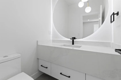Guest Bathroom Photo of A 7531 Dunsmuir Street, Mission, BC