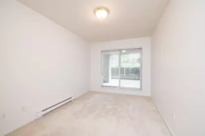 Office / Den Photo of 104 15150 29a Avenue, Surrey, BC