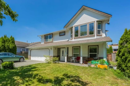 26467 32a Avenue, Langley, BC, Langley — Single Family Residence for sale
