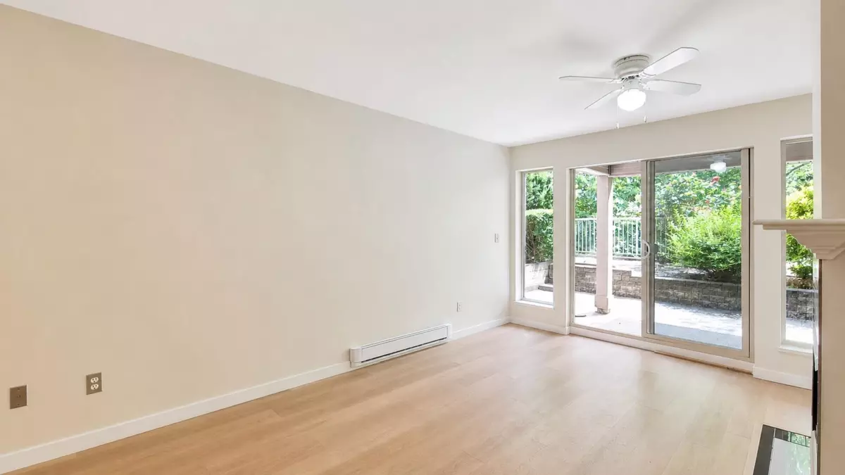 Dining Area Photo of 105 33478 Roberts Avenue, Abbotsford, BC