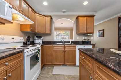 Breakfast Nook Photo of 35 6449 Blackwood Lane, Chilliwack, BC