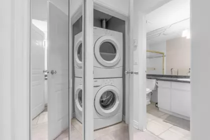 Walk-In Closet Photo of 115 8115 121a Street, Surrey, BC