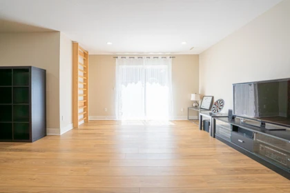 Garage Interior Photo of 17916 71 Avenue, Surrey, BC