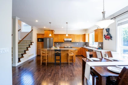 Primary Bedroom Photo of 17916 71 Avenue, Surrey, BC