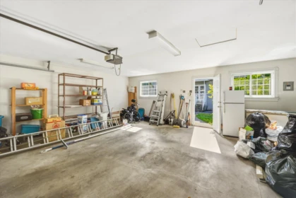 Mudroom Photo of 6582 Maple Street, Vancouver, BC
