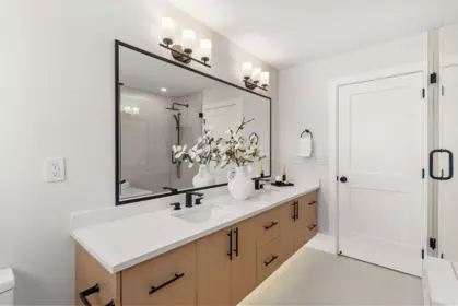 Mudroom Photo of 5089 59a Street, Delta, BC
