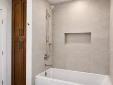 Powder Room Photo of 4843 7a Avenue, Delta, BC