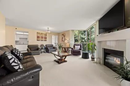 608 1189 Eastwood Street, Coquitlam, BC, Coquitlam — Apartment/Condo for sale