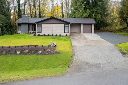 Powder Room Photo of 13025 238 Street, Maple Ridge, BC