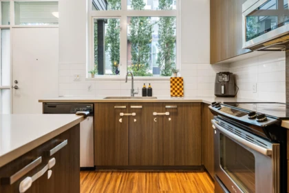 Kitchen Island Photo of TH11 10290 133 Street, Surrey, BC